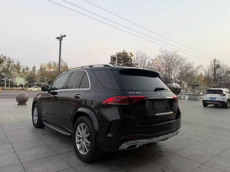 淄博22年奔驰GLE9