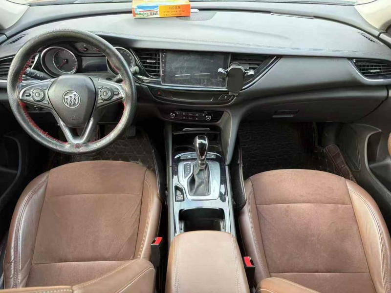 揭阳19年别克君威8