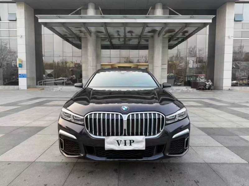 济宁20年宝马7系1