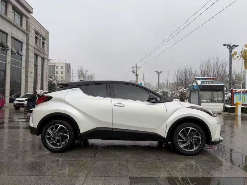 淄博23年丰田CHR7