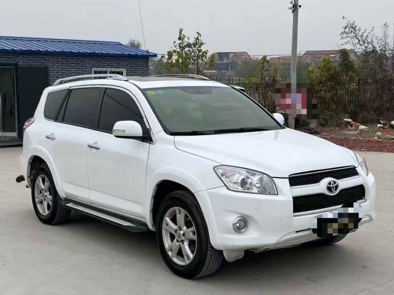 菏泽12年丰田RAV42