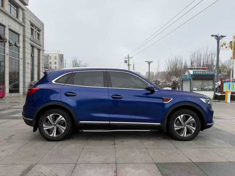 枣庄21年红旗HS57