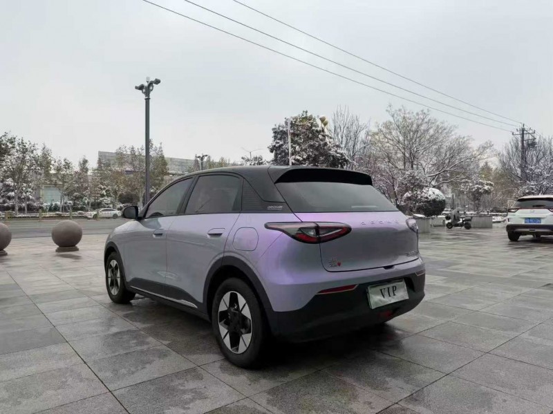 枣庄25年吉利银河8