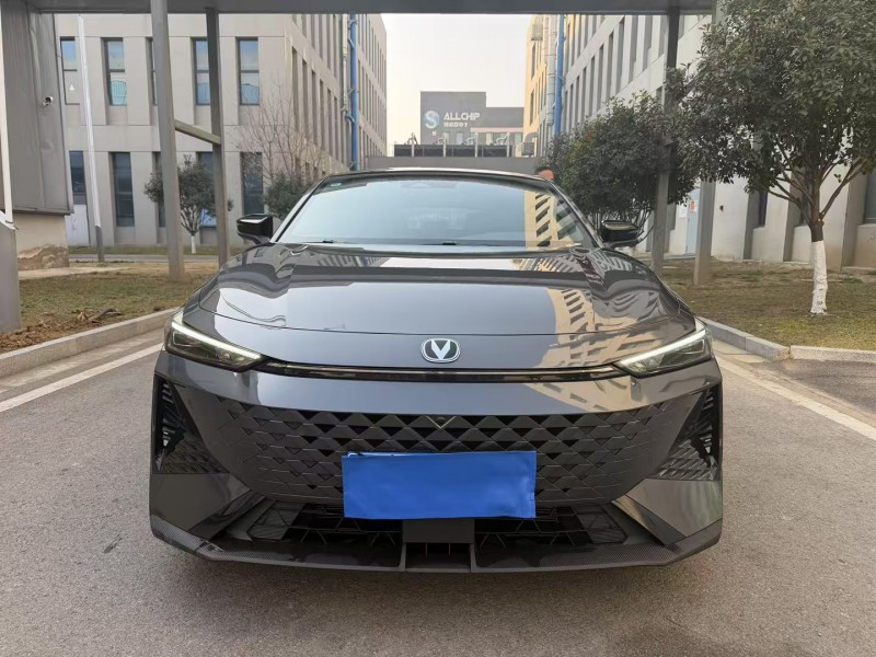 徐州25年长安汽车UNI1