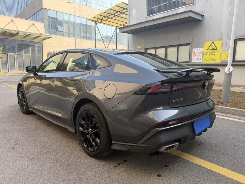 徐州25年长安汽车UNI8