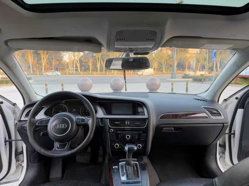 青岛15年奥迪A4L4