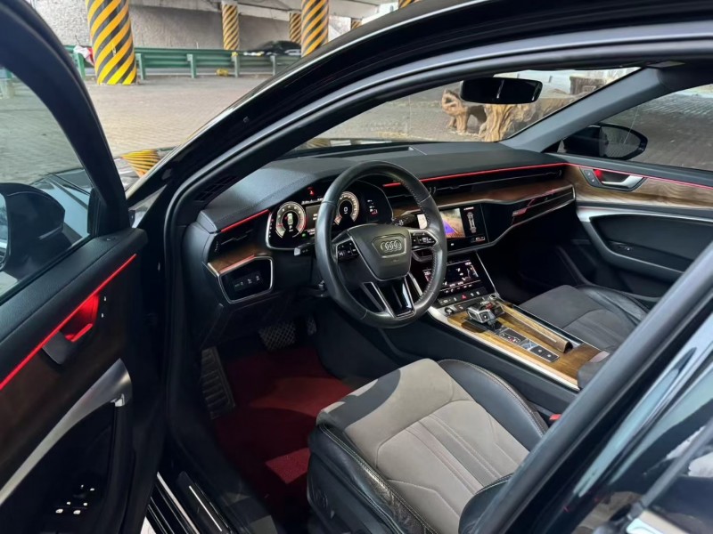 松原20年奥迪A6L5