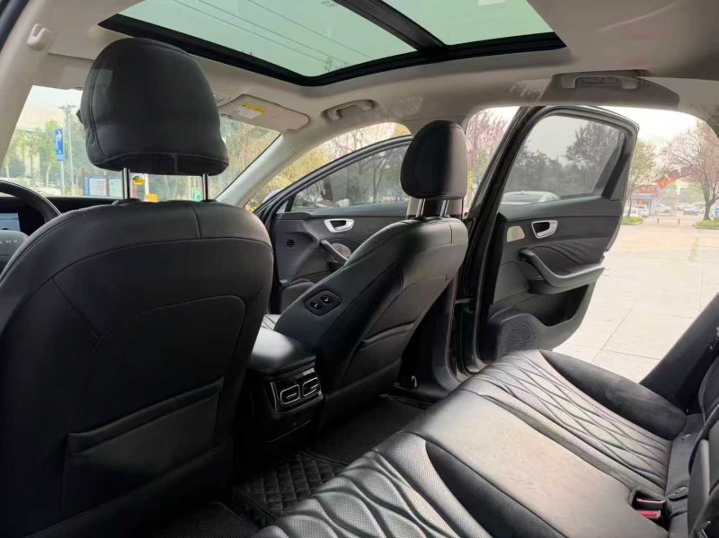 东营23年荣威D75