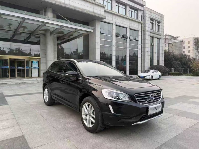 济宁17年沃尔沃XC602