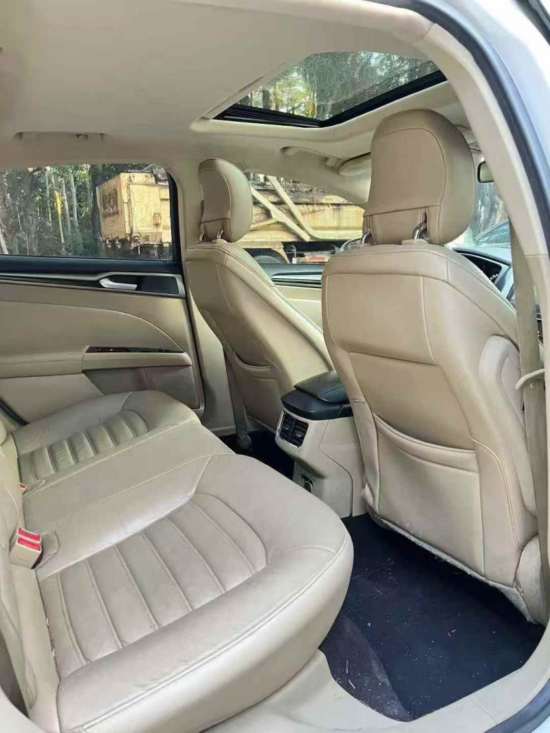 广州13年福特蒙迪欧7