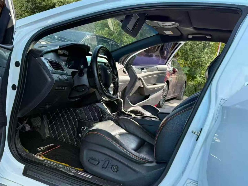 广州17年现代索纳塔4