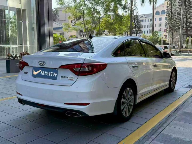 广州17年现代索纳塔8