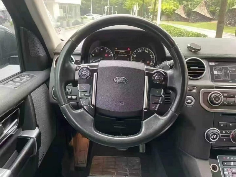 深圳16年路虎发现7