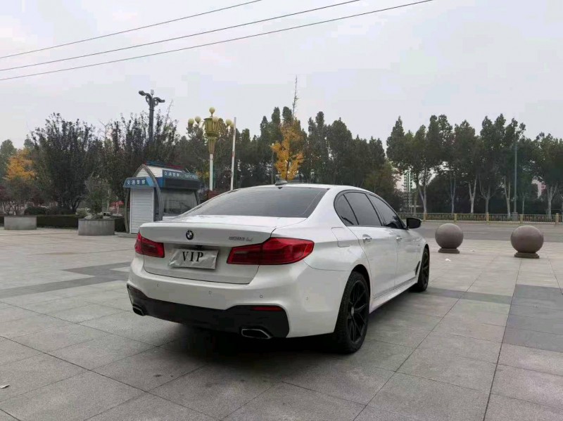 东营18年宝马5系9