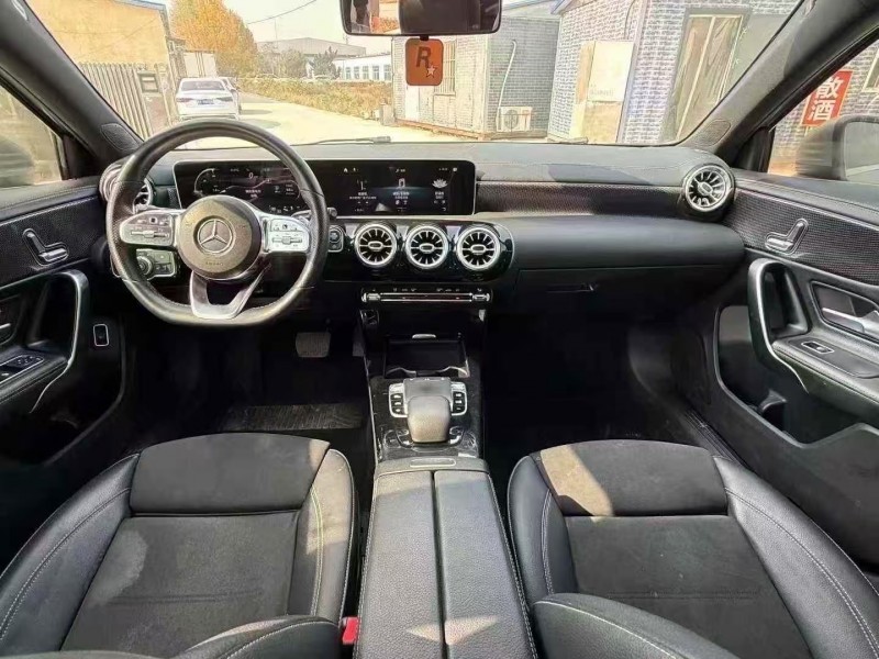 菏泽20年奔驰CLA4