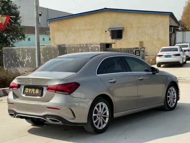 菏泽20年奔驰CLA7