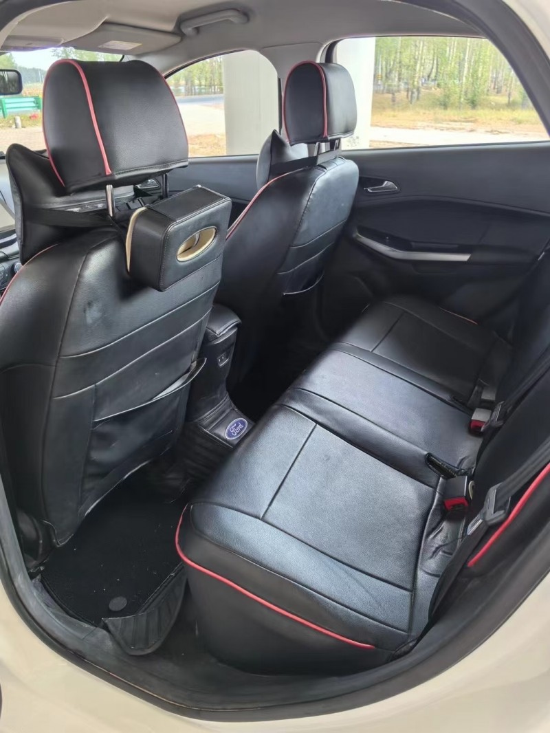 松原20年福特福克斯6