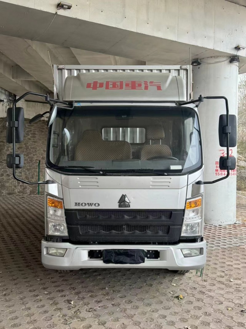 松原23年卡车系列重汽豪沃1