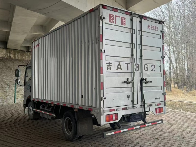 松原23年卡车系列重汽豪沃6