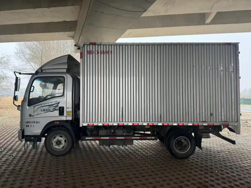 松原23年卡车系列重汽豪沃7