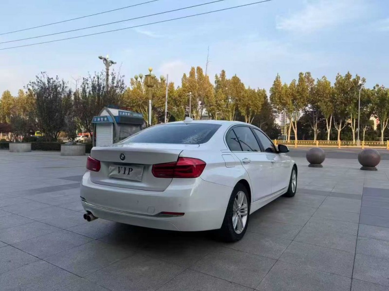 潍坊17年宝马3系7