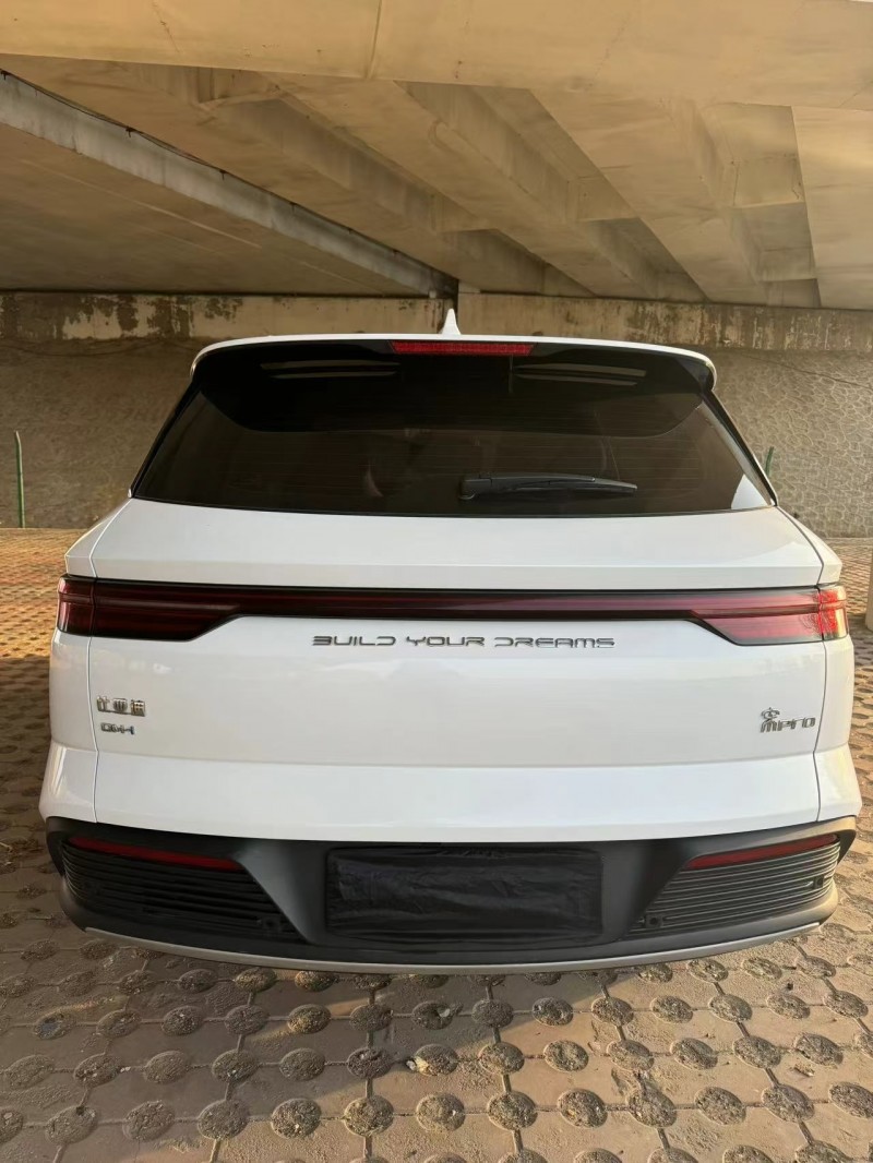 松原24年比亚迪宋9