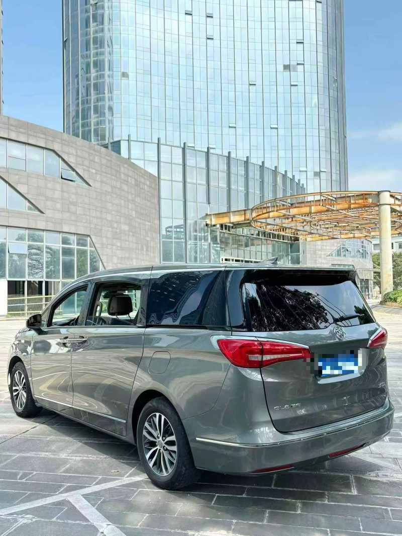 珠海18年别克GL88