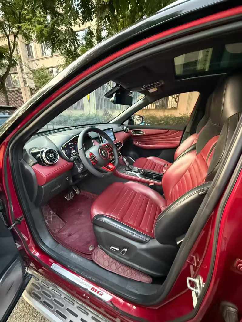 成都19年名爵HS5