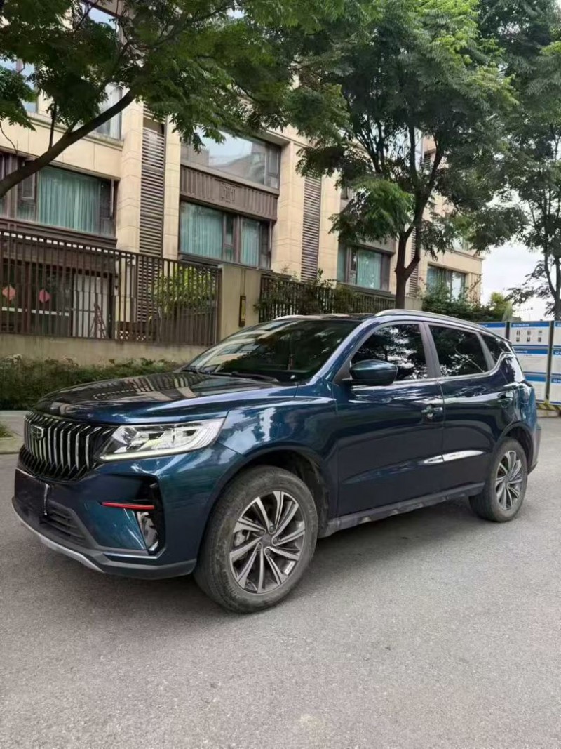 成都23年吉利远景4