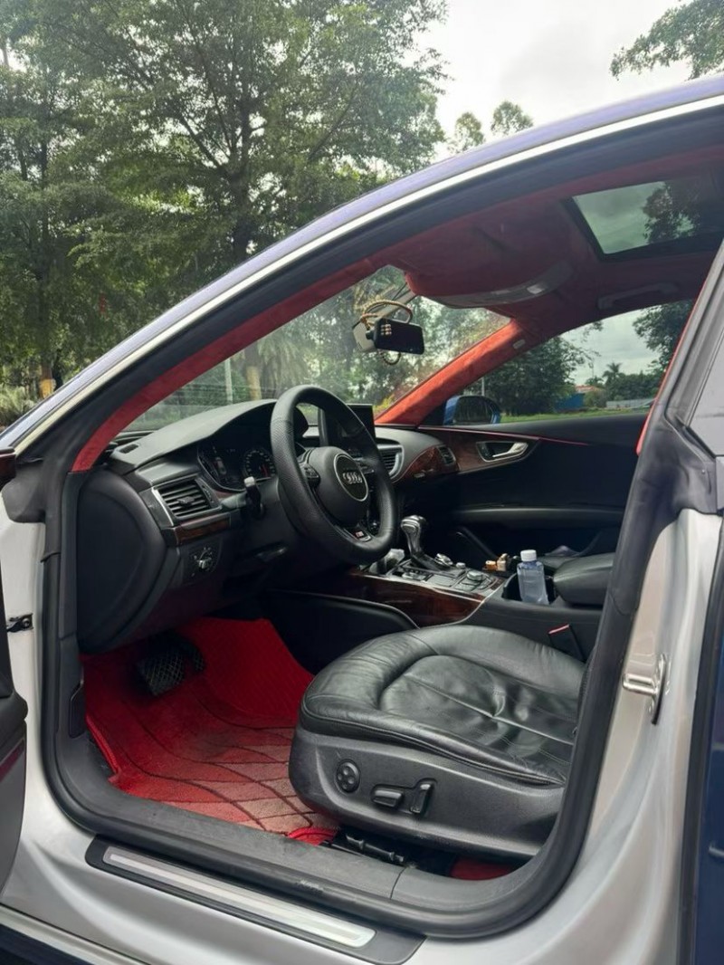 东莞12年奥迪A7L6