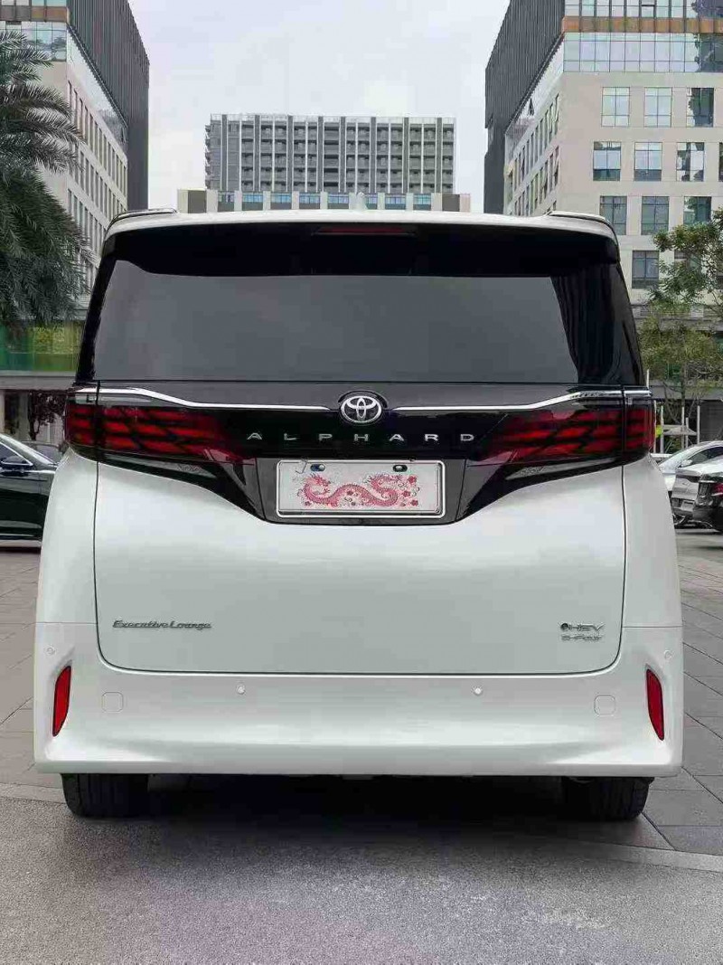 佛山24年丰田埃尔法9