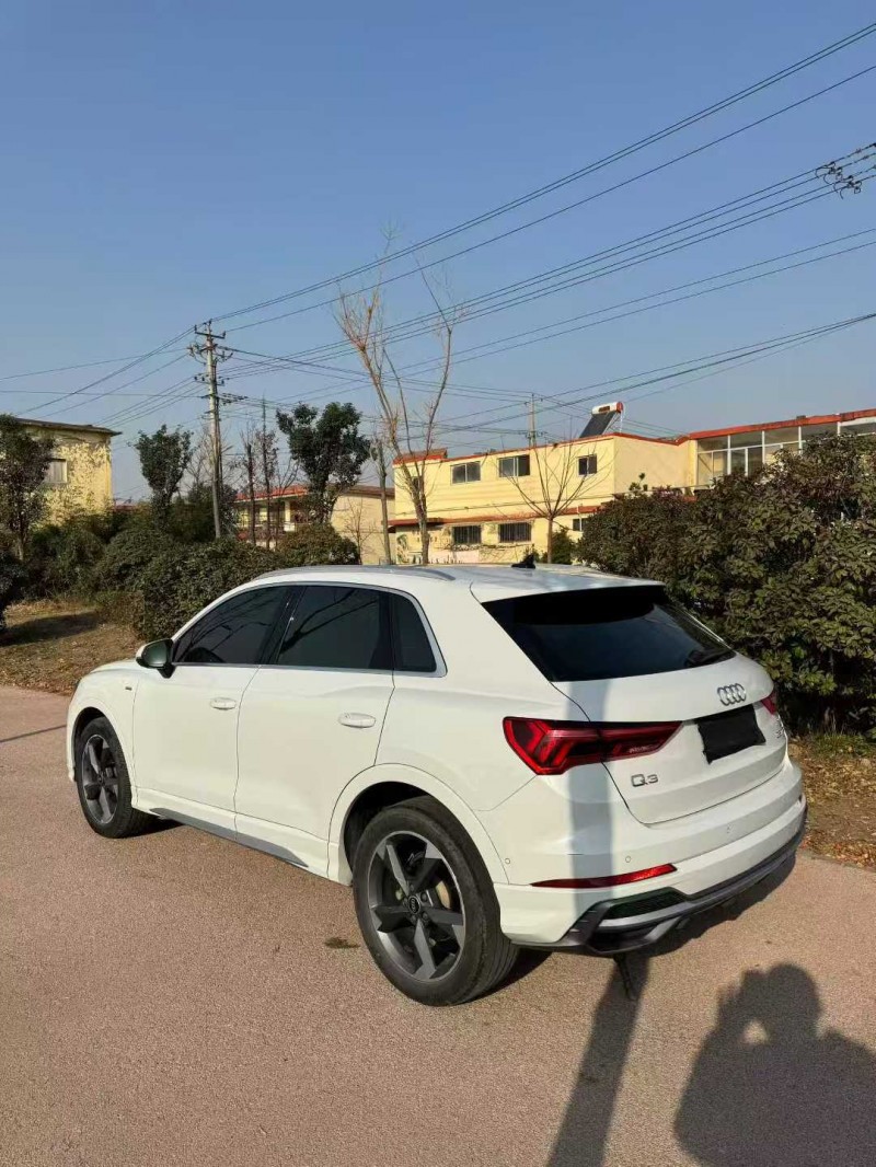 东营21年奥迪Q37