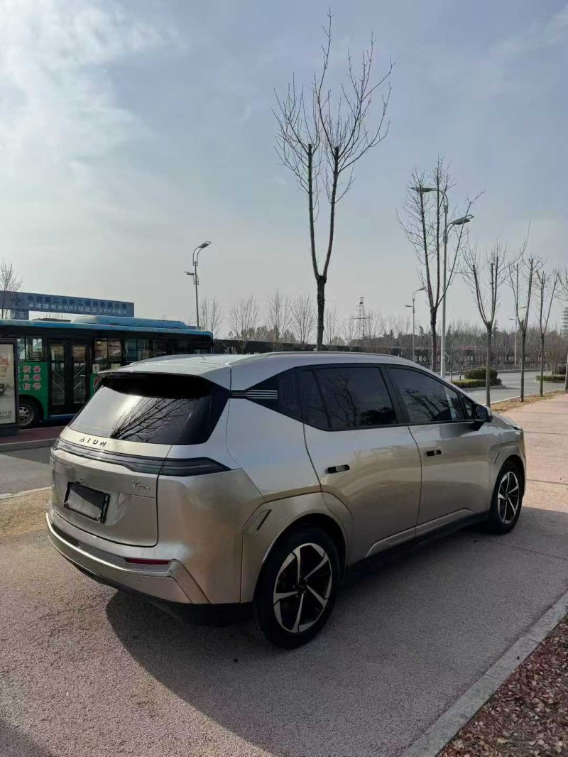 枣庄23年传祺埃安Y8