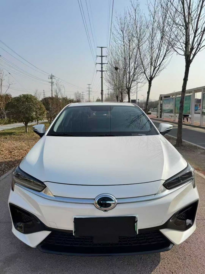 日照23年传祺埃安S1