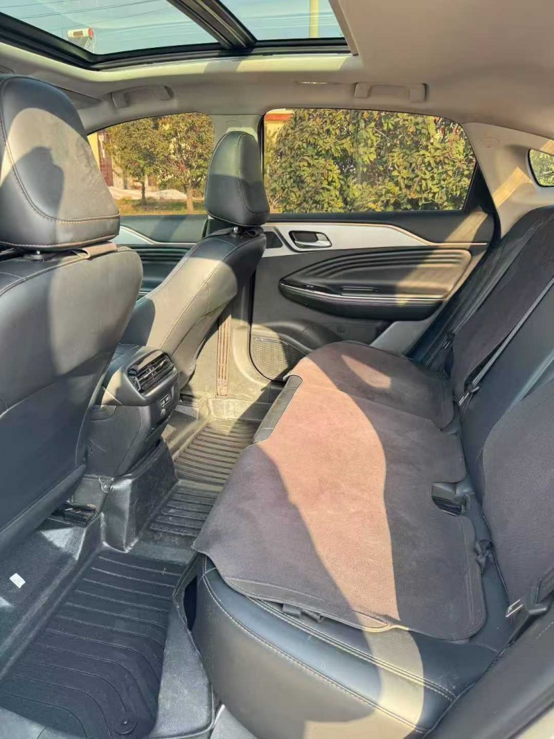 日照23年传祺埃安S4