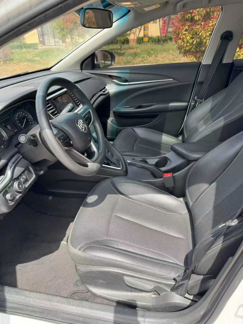 枣庄21年别克英朗4