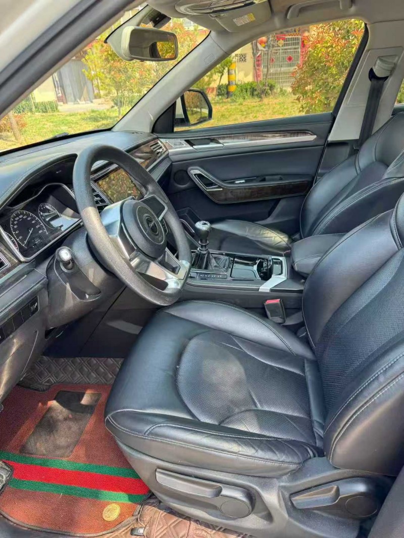 枣庄19年众泰大迈X75