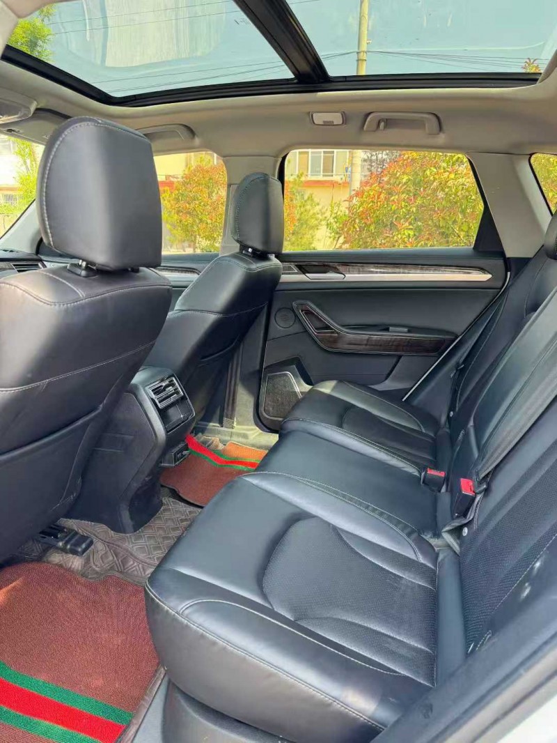 枣庄19年众泰大迈X76