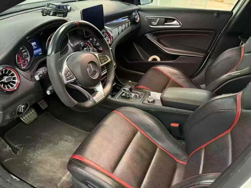 台州19年奔驰AMG4