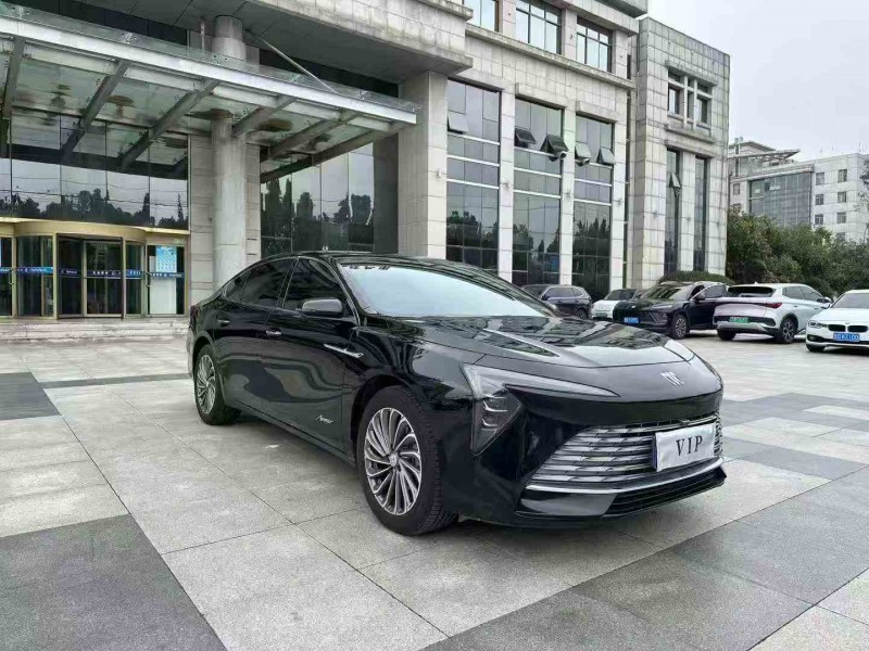 枣庄24年别克君越3