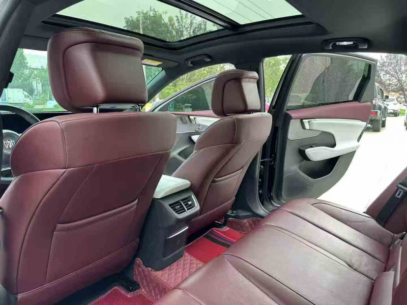 枣庄24年别克君越5