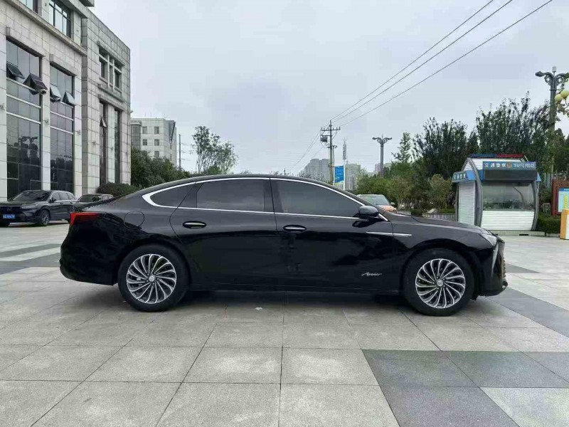 枣庄24年别克君越7