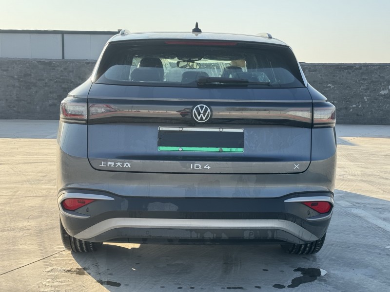 新乡25年大众ID8