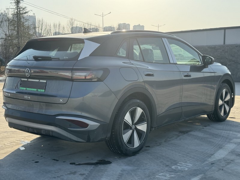 新乡25年大众ID9