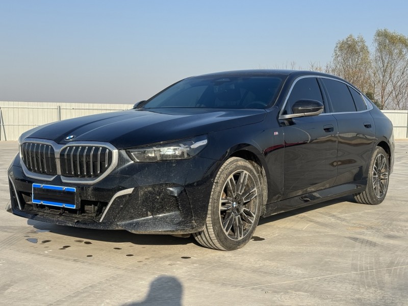 新乡24年宝马5系2