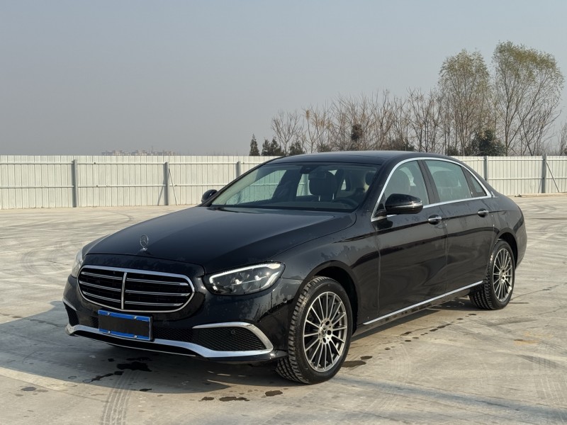 新乡22年奔驰E2