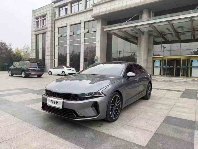 枣庄23年起亚K5凯酷2