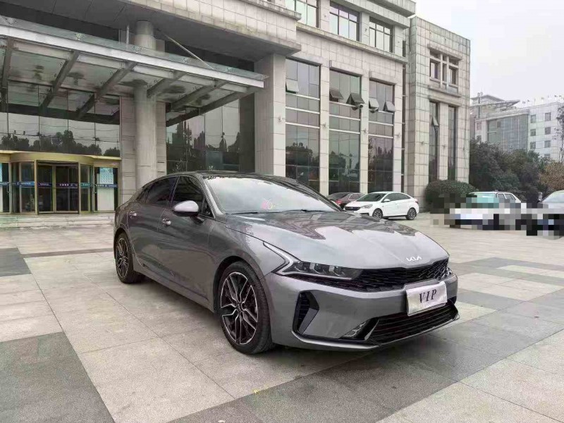 枣庄23年起亚K5凯酷3