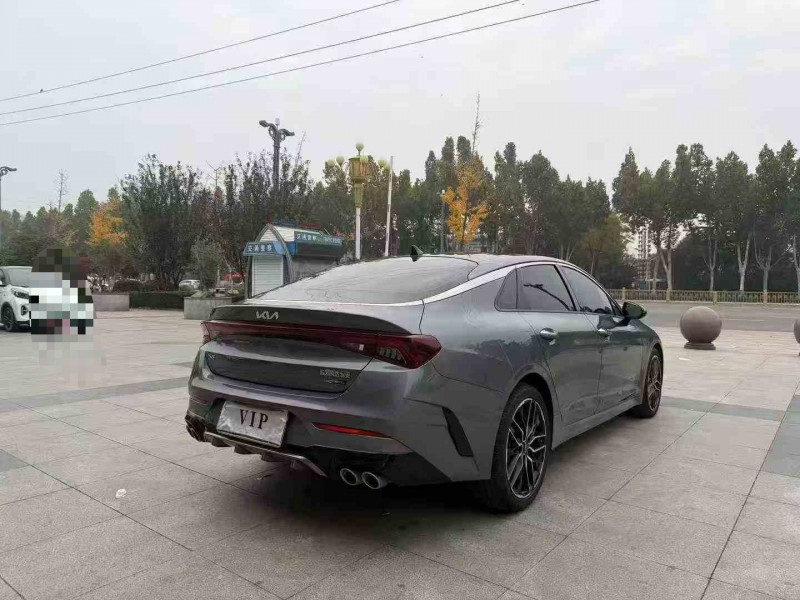 枣庄23年起亚K5凯酷8