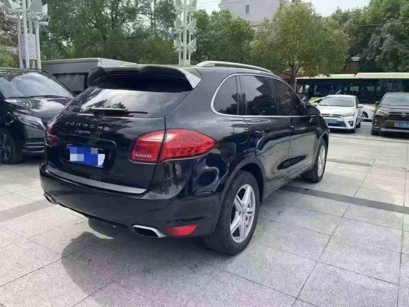 淮安14年保时捷卡宴8